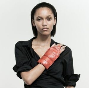 NWT Nicholas K Wrist Arm Pack Red Lambskin Leather Wallet Clutch Wristlet Dune